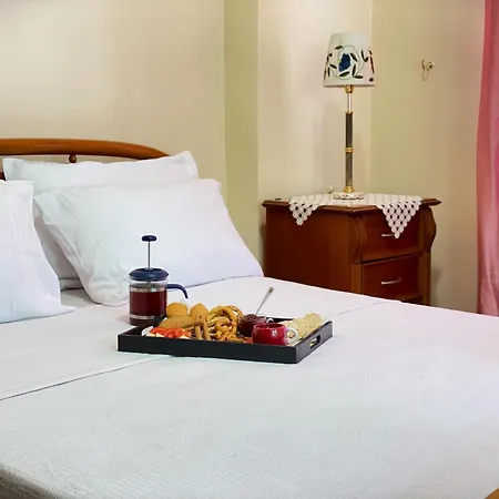 Theonymfi Βίλα Galatakion